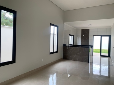 Casa em Alto Umuarama, Uberlândia/MG de 135m² 3 quartos à venda por R$ 664.000,00