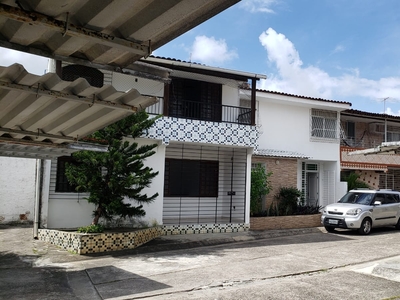 Casa em Boa Viagem, Recife/PE de 107m² 4 quartos à venda por R$ 379.000,00