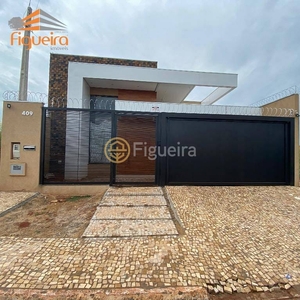 Casa em Centro, Barretos/SP de 150m² 2 quartos à venda por R$ 579.000,00
