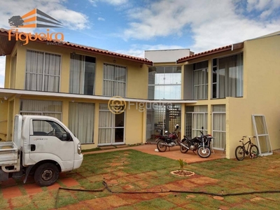 Casa em Centro, Barretos/SP de 150m² 3 quartos à venda por R$ 413.000,00