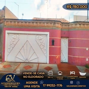 Casa em Centro, Bebedouro/SP de 300m² 3 quartos à venda por R$ 779.000,00