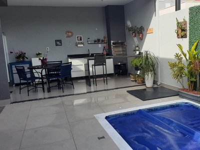 Casa em Centro Industrial Raphael Diniz, Bragança Paulista/SP de 165m² 2 quartos à venda por R$ 848.999,00