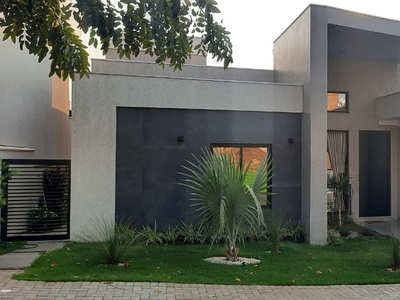 Casa em Chácaras Aeroporto, Maringá/PR de 226m² 4 quartos à venda por R$ 1.979.000,00