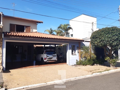 Casa em Jardim Caxambu, Piracicaba/SP de 250m² 3 quartos à venda por R$ 649.000,00