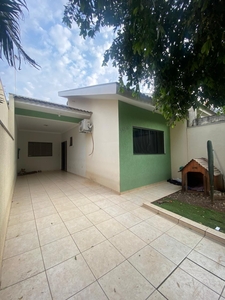 Casa em Jardim Monte Rei, Maringá/PR de 82m² 3 quartos à venda por R$ 299.000,00