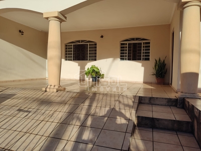 Casa em Jardim Parati, Marília/SP de 150m² 2 quartos à venda por R$ 449.000,00