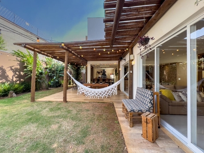 Casa em Reserva Dos Vinhedos, Louveira/SP de 360m² 3 quartos à venda por R$ 1.549.000,00