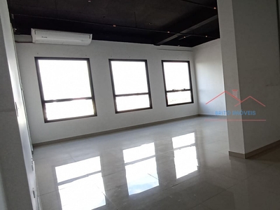 Sala em Alphaville Industrial, Barueri/SP de 56m² para locação R$ 2.260,00/mes