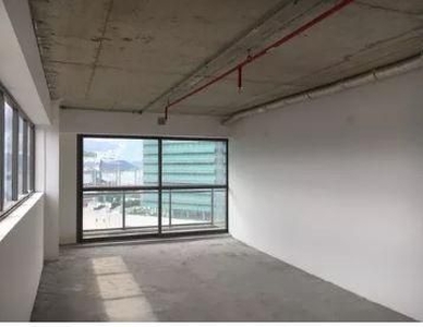 Sala em Valongo, Santos/SP de 18m² à venda por R$ 149.053,43