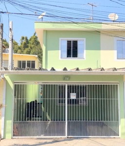 Sobrado em Jardim São Vicente, Cotia/SP de 83m² 2 quartos à venda por R$ 389.000,00