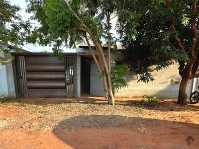 Casa com 3 dormitórios no Parque dos Girassóis