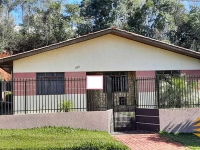 Casa de esquina próxima ao centro - ca296