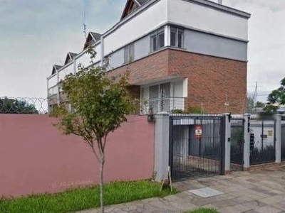 Casa em condomínio fechado com 4 quartos à venda na avenida pereira passos, 795, vila assunção, porto alegre, 181 m2 por r$ 1.300.000