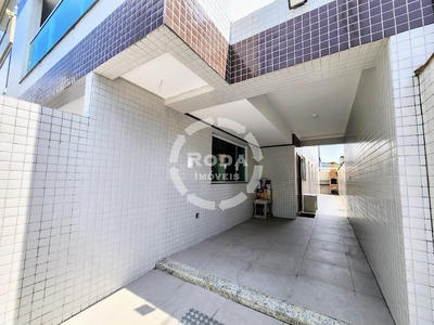 Casa - Sobreposta Baixa - para Venda no bairro Campo Grande, localizado na cidade de Santos / SP.
