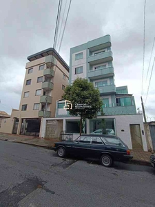 Cobertura com 3 quartos para alugar no bairro Barreiro, 180m²