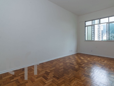 Apartamento à venda em Botafogo com 77 m², 2 quartos