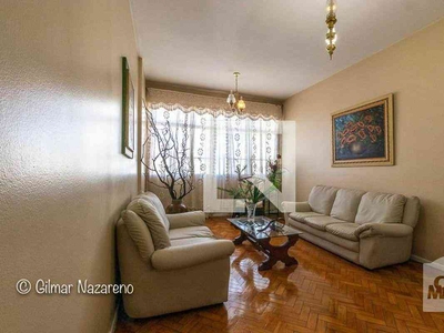 Apartamento com 3 quartos à venda no bairro Barro Preto, 140m²