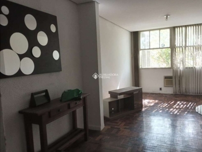 Apartamento com 1 quarto à venda na rua doutor voltaire pires, 66, santo antônio, porto alegre, 33 m2 por r$ 120.000