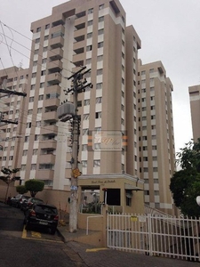 Apartamento com 3 dormitórios para alugar, 61 m² por R$ 2.000,00/mês - Vila Pereira Barret