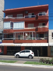Apartamento de 02 dormitórios no centro da cidade de Torres/RS