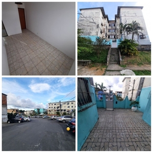 Apartamento em Salvador - 2/4 - Condomínio Conjunto Colina Azul - 45m²