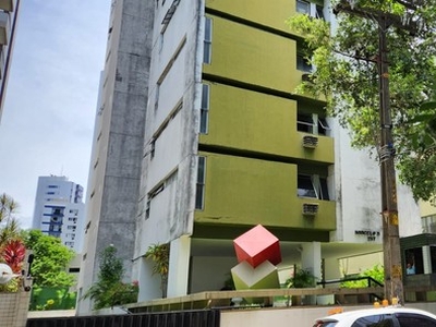 Apartamento para aluguel possui 79 metros quadrados com 3 quartos em Graças - Recife - PE