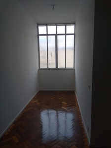 Apartamento para aluguel tem 49 metros quadrados com 1 quarto em Centro - Rio de Janeiro -