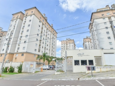 Apartamento para venda possui 68 metros quadrados com 3 quartos em Guaíra - Curitiba - PR