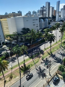 Apartamento para venda possui 95 metros quadrados com 3 quartos em Chame-Chame - Salvador