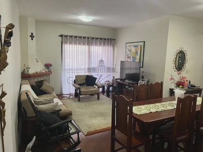 Apartamento - Vila Betânia - Residencial Gabriela - 3 Dormitórios - 105m².