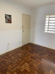 Apto para aluguel possui 70 metros com 2 quartos, 2 vagas e terraço nas Perdizes - São Pau