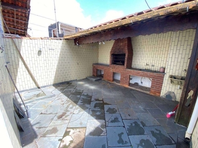 Casa geminada com 2 dormitorios na nova mirim, praia grande - apenas 350m da praia