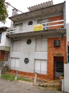 Cobertura 02 quartos no bairro Medianeira em Porto Alegre - RS