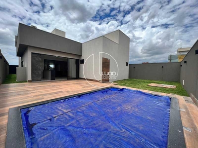 Cond. horizontal casa com 4 quartos à venda, 254.0m²