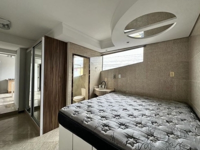 Apartamento com 1 dormitório mobiliado para aluguel anual em balneário camboriú
