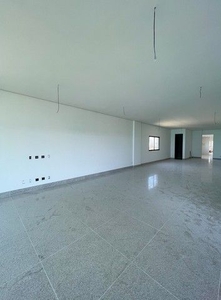 Apartamento para venda possui 489 metros quadrados com 5 quartos em Ponta Verde - Maceió -