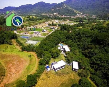 450M² de Área Total na Estrada Do Faraó