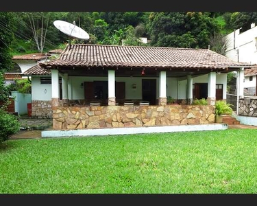 Casa com 6 dormitórios à venda - R$ 1.300.000 - Pedro do Rio - Petrópolis/RJ