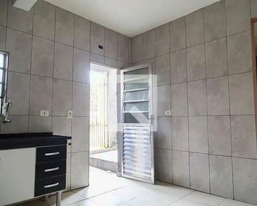 Casa para Aluguel - Vila Mascote, 2 Quartos, 50 m2