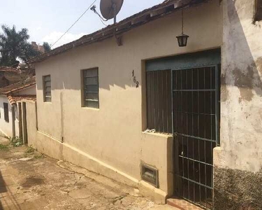 Oportunidade. 2 Casas mais salao comercialpara venda em Jau-SP na Vila Padre Nosso, sao 2