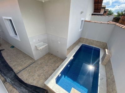 Ótimo imóvel novo localizado no bairro gaivotas em itanhaém 02 dormitórios e piscina