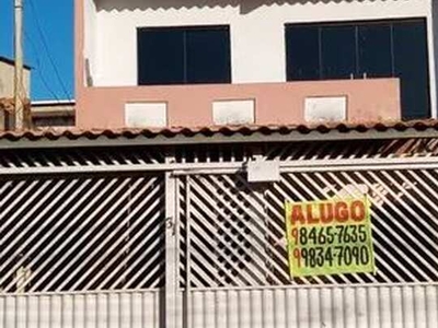 Alugo casa qr 323, somente o 2 andar, linda, com suite e closet