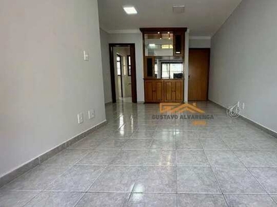 Apartamento com 2 dormitórios para alugar, 70 m² por R$ 3.088/mês - Mansões Santo Antônio