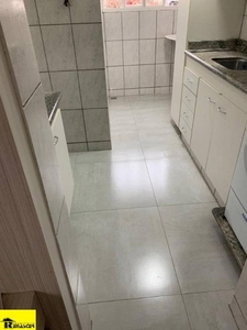 Apartamento com 2 Quartos e 1 banheiro para Alugar, 47 m² por R$ 1.200/Mês