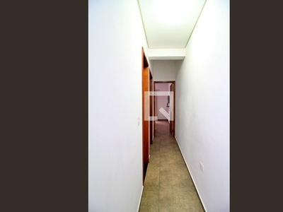 Apartamento com 2 Quartos e 1 banheiro para Alugar, 47 m² por R$ 1.500/Mês
