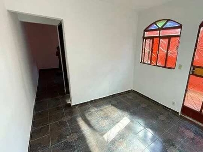 Casa para aluguel no bairro Tirol de 2 quartos