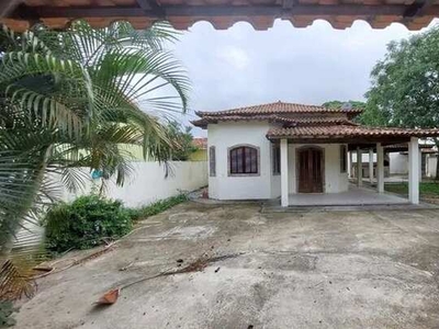 Ótima casa no bairro Pontinha