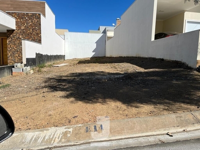 Terreno em Centro, Salto/SP de 175m² à venda por R$ 247.000,00