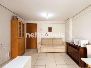 Apartamento à venda com 2 quartos no Guara II, Guará