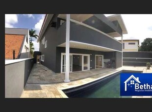 Excelente Casa Para Locação com 437 m² no Residencial 09 em Alphaville!